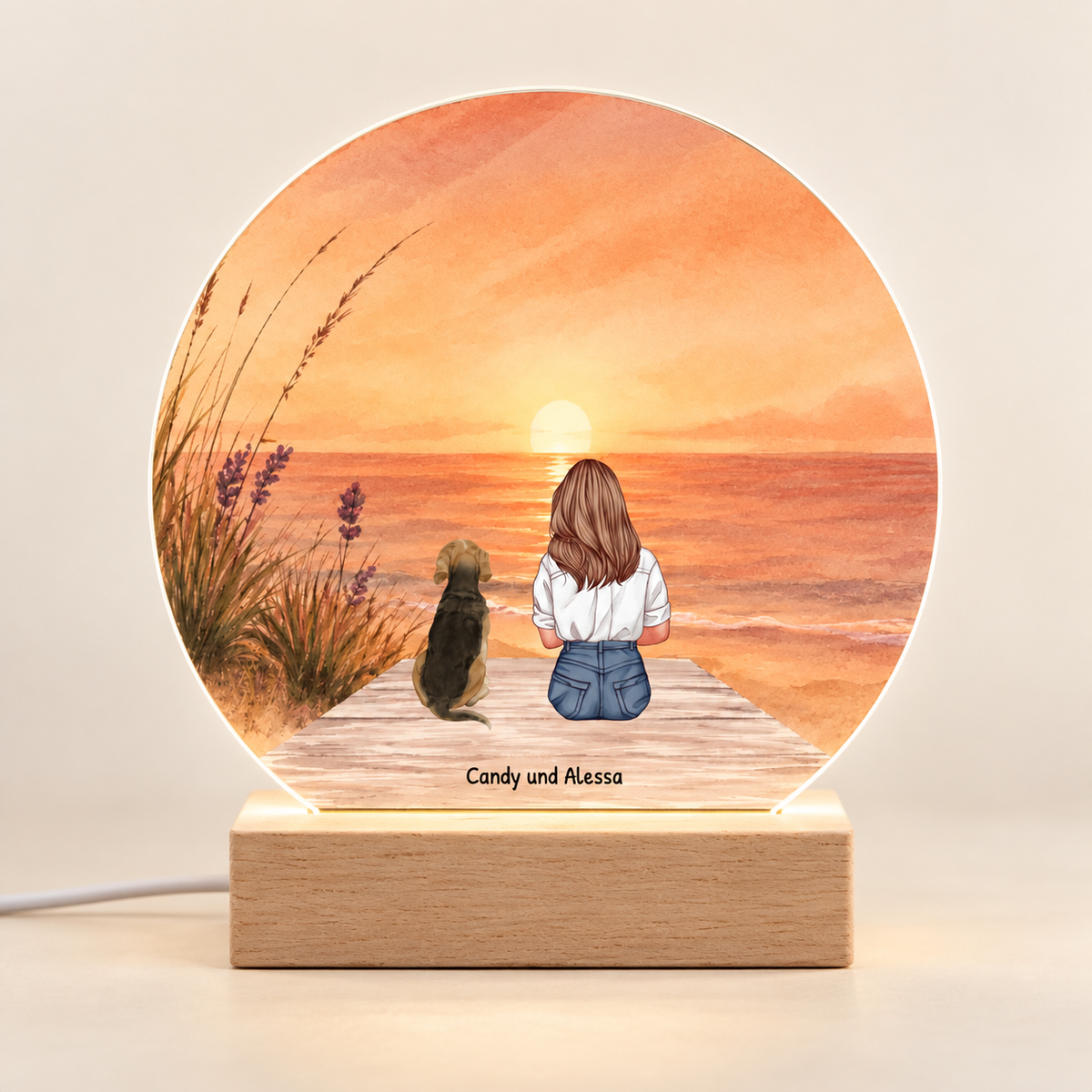 Lámpara de noche LED personalizada con colorido atardecer, base de madera, motivo de mujer y perro.