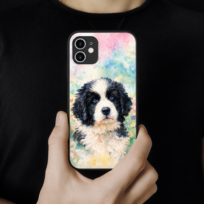Funda de móvil personalizada con motivo de perro en acuarela en tonos vivos.