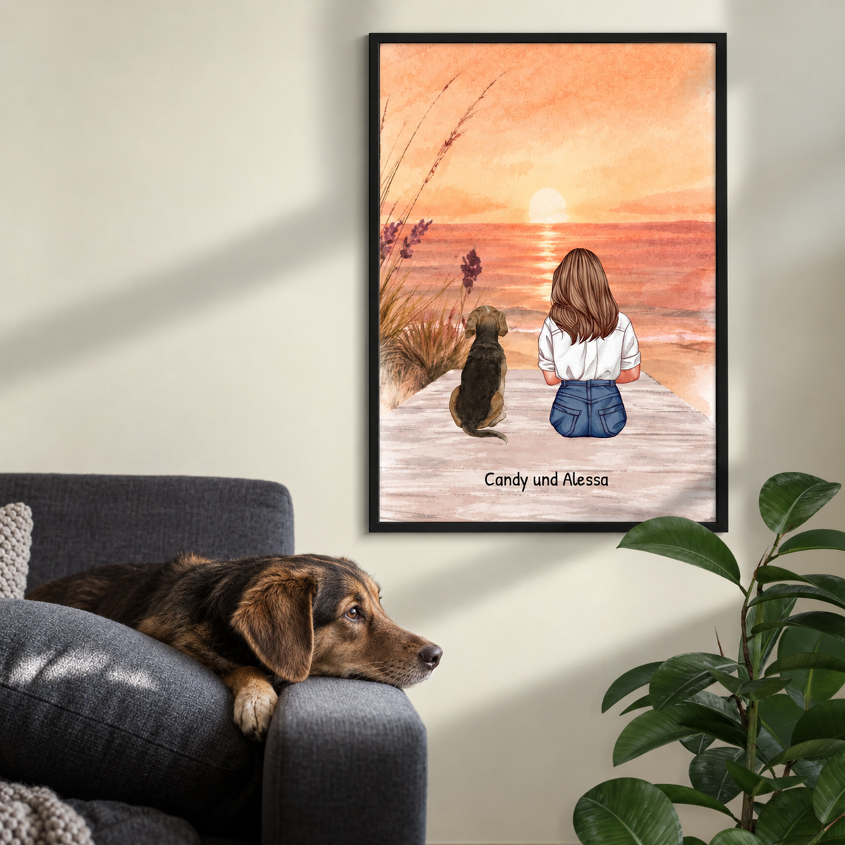 Arte mural personalizado con una mujer y su perro en la playa al atardecer. Marco incluido.