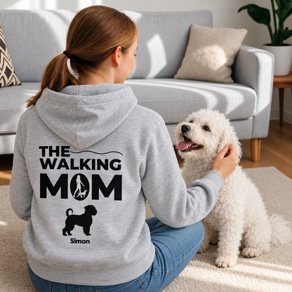 Sudadera con capucha gris con "THE WALKING MOM" en la espalda, personalizada con foto de perro y nombre.