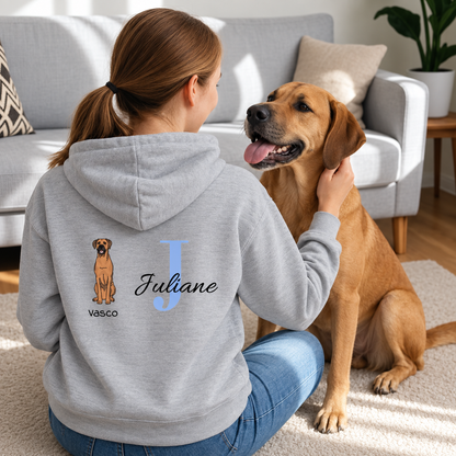 Sudadera con capucha gris con espalda personalizada: perro y el nombre "Juliane" en letras azules.
