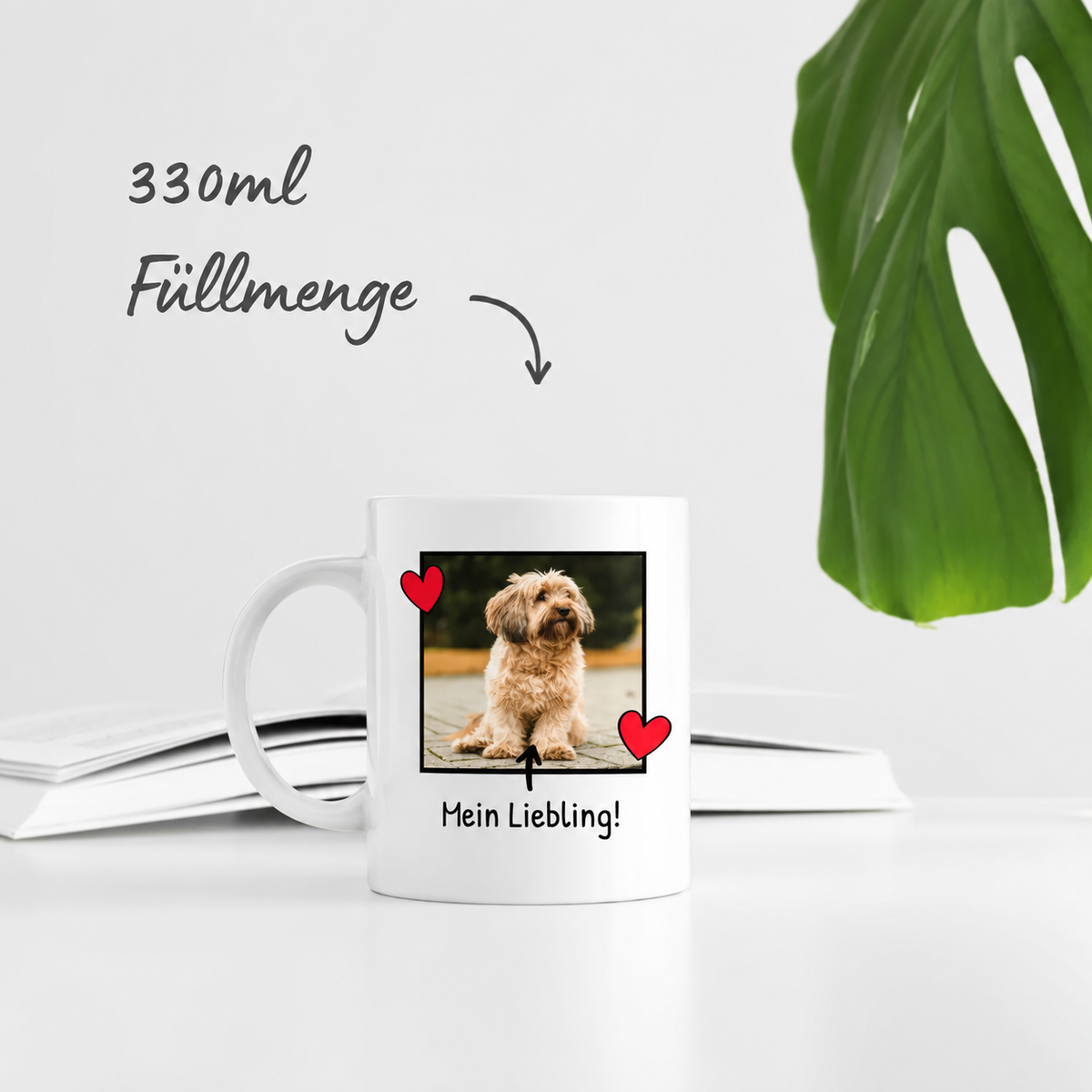 Taza de cerámica blanca con foto personalizable y el texto "Mein Liebling!", capacidad 330 ml.