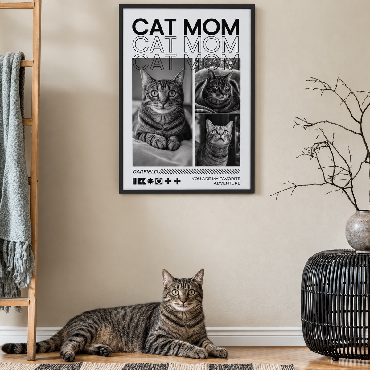 Póster personalizado enmarcado con fotos de gatos, el texto "CAT MOM" y bonitos motivos de gatos.