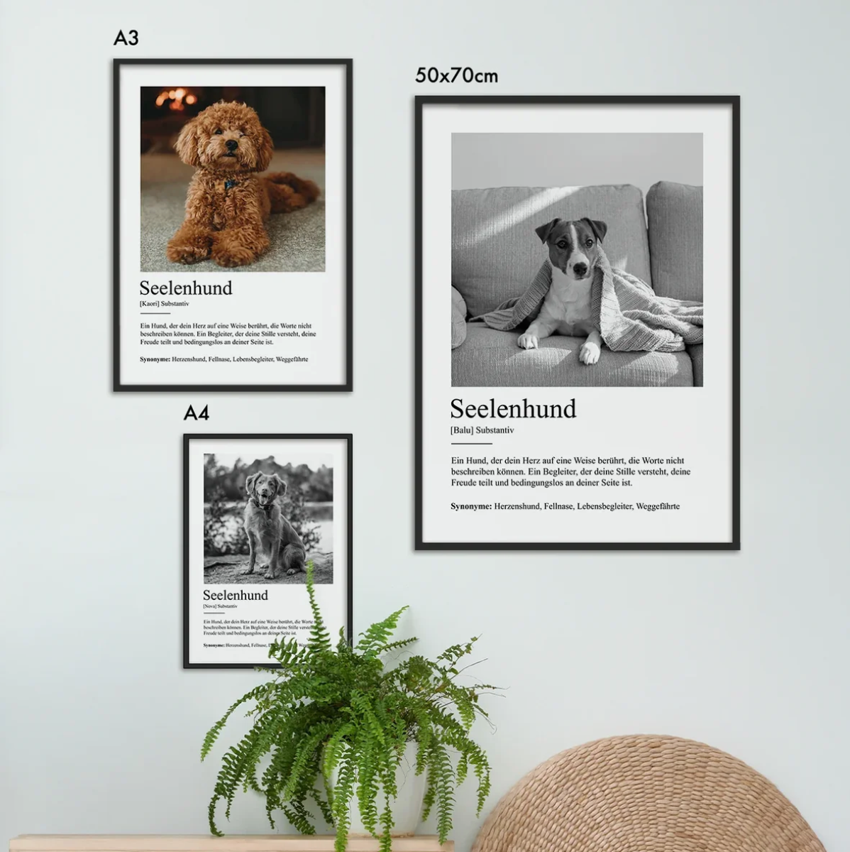 Tres pósters personalizados en blanco y negro de alma gemela animal con fotos de perros y definiciones, enmarcados.