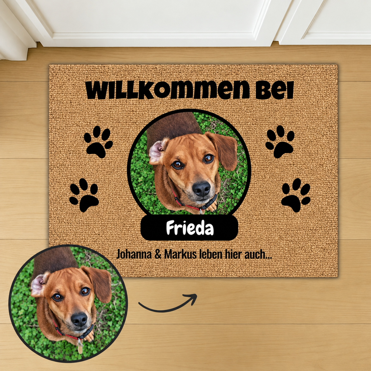 Felpudo de coco personalizado con el nombre Frieda y fotos de perros. Marrón, marco ovalado.