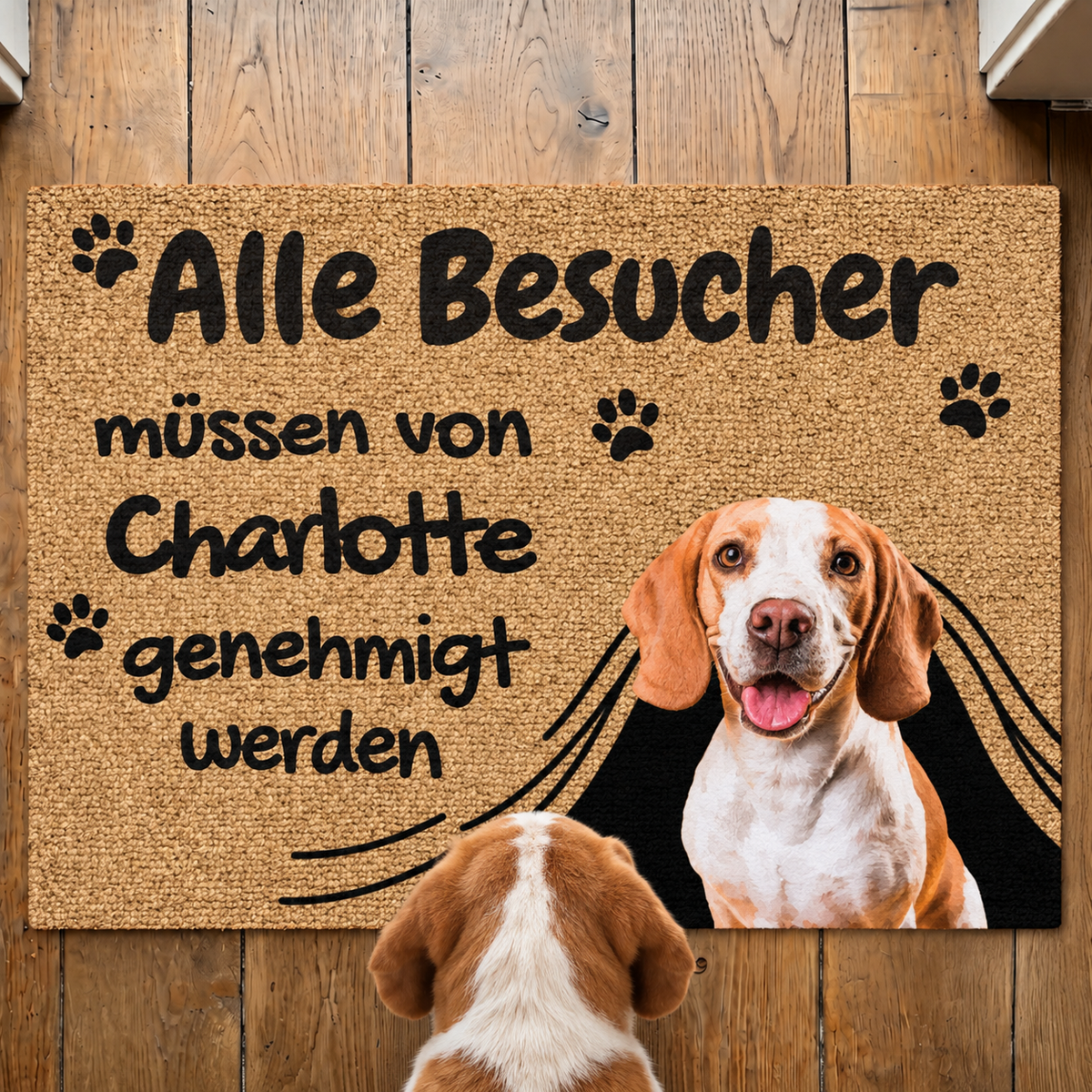 Felpudo de moqueta personalizado con el texto "Alle Besucher müssen von Charlotte genehmigt werden" y motivo de perro.